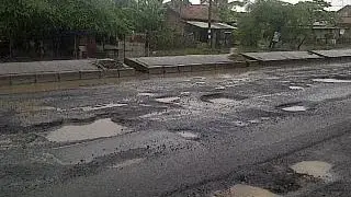 Ruas Jalan Semarang-Purwodadi Rusak Terendam Banjir