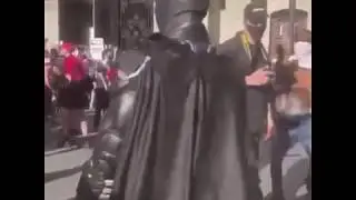Бэтмен в Филадельфии