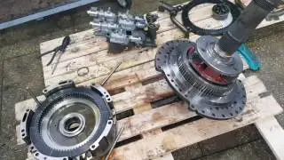Техпривет.Разборка и дефектовка коробки передач CAT D6R .