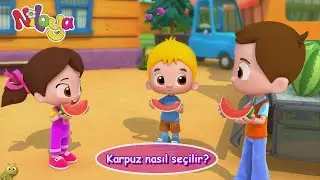 Niloya karpuz yemeyi çok seviyor🍉🍉🍉