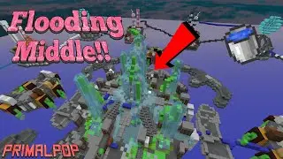 FLOODING MIDDLE IN BEDWARS!!
