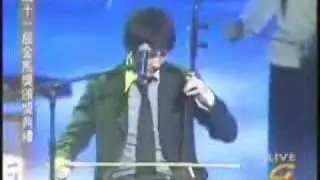 Leehom playing random (10+)Instruments