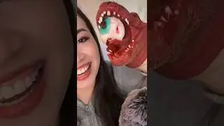 Asmr - Dino eating the eye