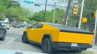 CyberIdiot CRASHES Into LIGHTPOLE | CAR CRASHES & KARMA Compilation