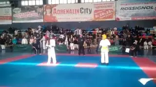 Каратэ.Чемпионат Украины 2016. Город Луцк . Бой Гурина Катерина - Немеш Михаела