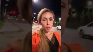 Я бежала с сыном купить ему быстро чипсы с Водрослями. 