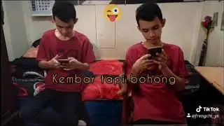 Hasil Edit Video Dua Orang Jadi Kembar