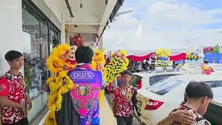lion dance ground and short high pole performance