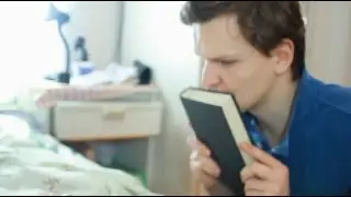 ШОК! Ларин в молодости снимал скетчи (18+)