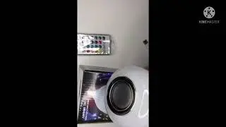 Lâmpada Bluetooth Com Led Rgb Música 12w + Controle Remoto