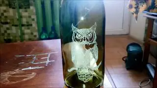 Главное в этом деле - не спиться. Лазерная гравировка на бутылке
