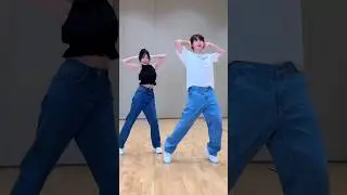 Seungkwan doing SUPERSONIC challenge with fromis_9!!💙🤍#Seventeen#Seungkwan#Fromis_9#Supersonic#Jiwon