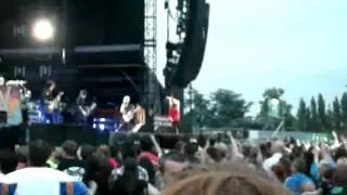 Green Day live in Marley Park 23/6/10 "Olay Olay"