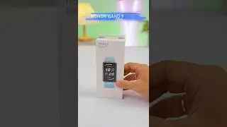 Unboxing the HONOR Band 9 Smart Band. 