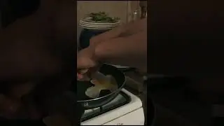Привёл её к себе домой😘