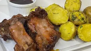 Costillas de cerdo en salsa BBQ