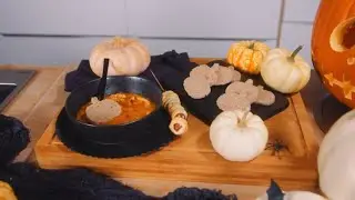 Party-Suppe mit Blätterteig-Mumien | Halloween Rezept | eismann feat. Foodistas