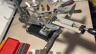 Убираю  рекурву на  ноже  широким эльбором .