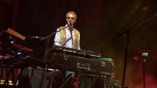 Level 42 at GLive Guildford - Micro Kid
