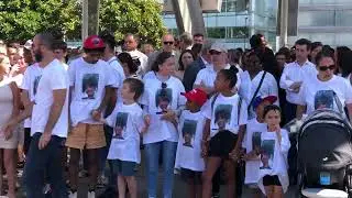 Marche blanche après le triple meurtre d'Angers