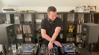 Sander van Doorn | Live from home | 18-03-2020