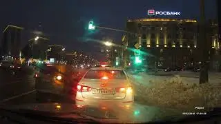 У Павелецкого вокзала