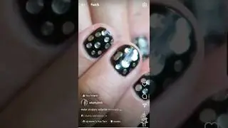 waterdrops gel nails. #neonails #pureblackneonails #leminimacaroon #nailart #gelnails #chromenailart
