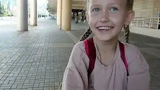 В Адлер на один день! Ребенок счастлив! И это главное! А кто боится, пусть сидит дома.