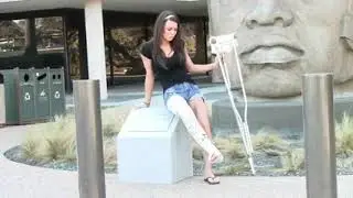 LLC CRUTCHES