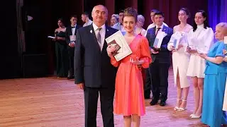 Выпускной вечер гимназии имени В. А. Надькина