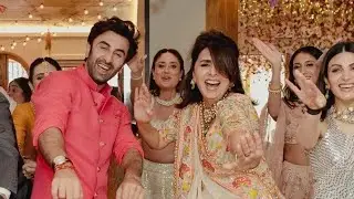 Kareena, Karisma And Neetu Dancing At Alia And Ranbir's Wedding INSIDE VIDEOS And Pics