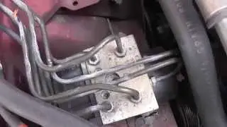 Volvo S40 ABS Pump Module Location Video