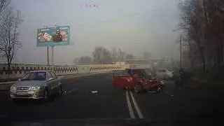 Вылетел через двери