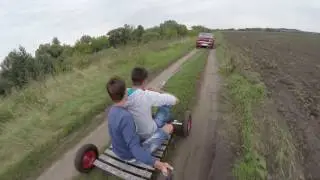 Пацаны прокатились на тележке, жизнь удалась