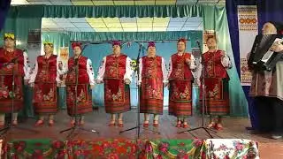 ГРАЄ  СОНЦЕ.    БАЖАЄМО  ВАМ ВСЬОГО НАЙКРАЩОГО.