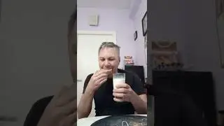 ASMR. ПЬЮ ХОЛОДНОЕ МОЛОКО