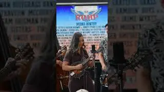 Sierra Hull Tuning Mid-Solo