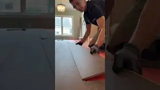 Check out @Flooret Silvan Resilient Hardwood Flooring Collection! Use code: RYANFLOORET