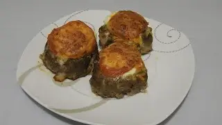 Мясные гнезда с яйцом под сыром