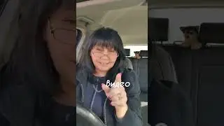 Как удалить видео в тик ток.