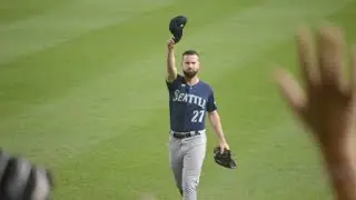 Yankee fans LOVE this opposing player