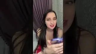 Awenlis live tik tok in a red nightshirt