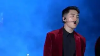 ' EXO - Love shot (cut) ' | SMTWON in Chile 190119 |