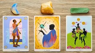 👉WHAT IS ON IT'S WAY TO YOU? 🕊️🌞💸 Pick A Card 🔮✨ Timeless Tarot Reading
