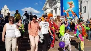 NoStage открытие нового уличного театрального сезона Без Сцены
