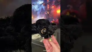 Halloween must have!🕷️🕸️✨ #halloween #spider #decor #fall #falldecor #homedecor #spooky