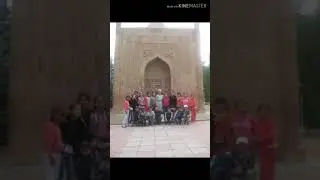 Ак жол сага бүтүрүүчү  Мукаш Жамгырканов мектеби