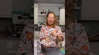 My favorite glue holder for bearly art glue!!!