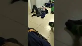 Ана Ира суруди гариби меган ман авхоли точикора бинен ман дар гариби очам ба чашми чорай