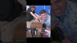 F1nn5ter VS Vlad | Arm-Wrestle